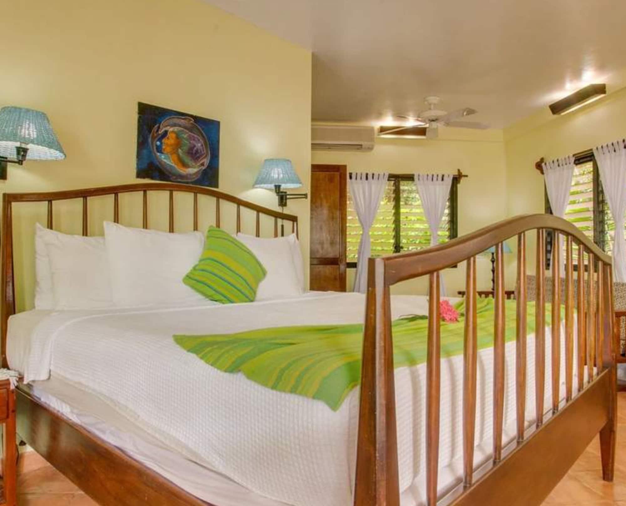 Robert'S Grove Beach Resort Placencia المظهر الخارجي الصورة