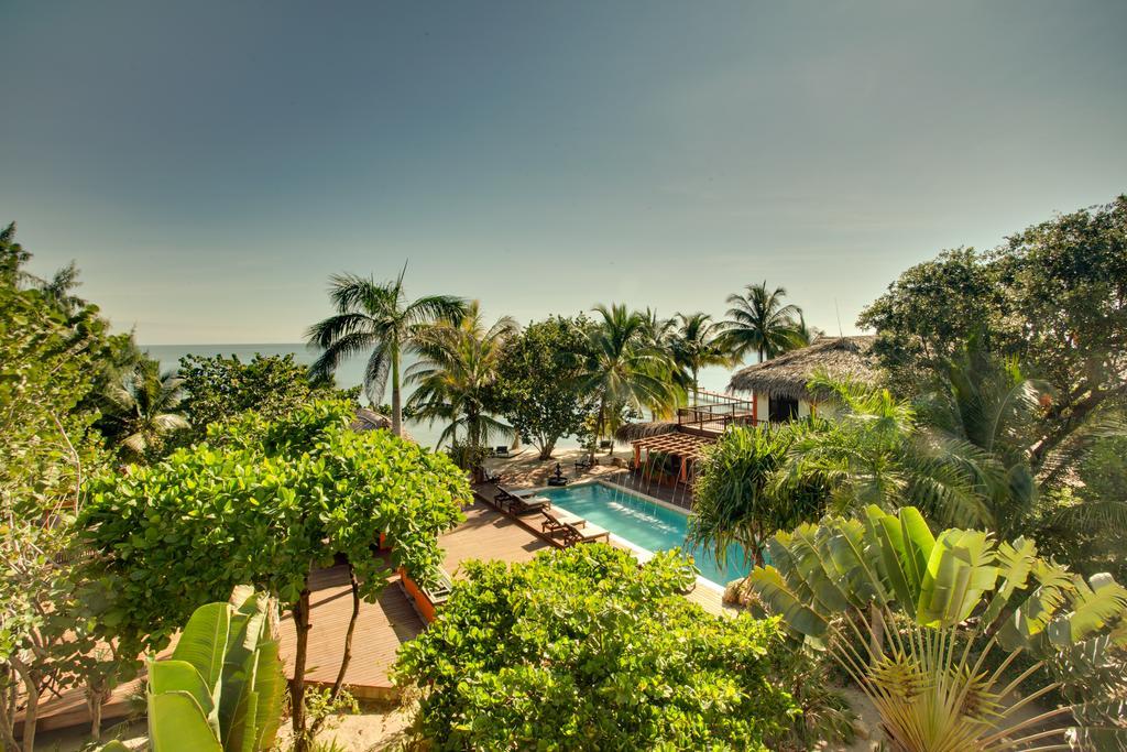Robert'S Grove Beach Resort Placencia المظهر الخارجي الصورة